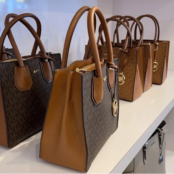 NWT Michael Kors Mercer Medium Logo and Leather Accordian Crossbody Bag - Picture 5 of 8